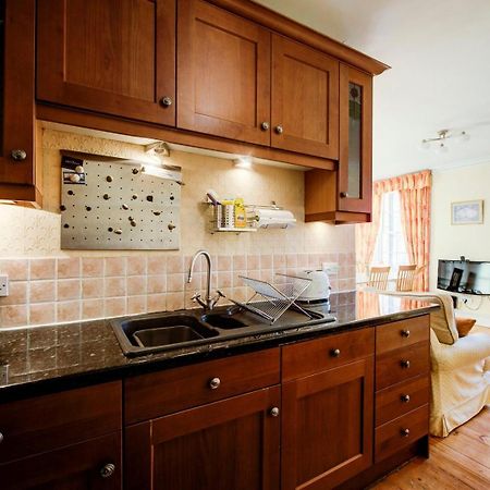 Guestready - Historic Edinburgh Old Town Apartment מראה חיצוני תמונה