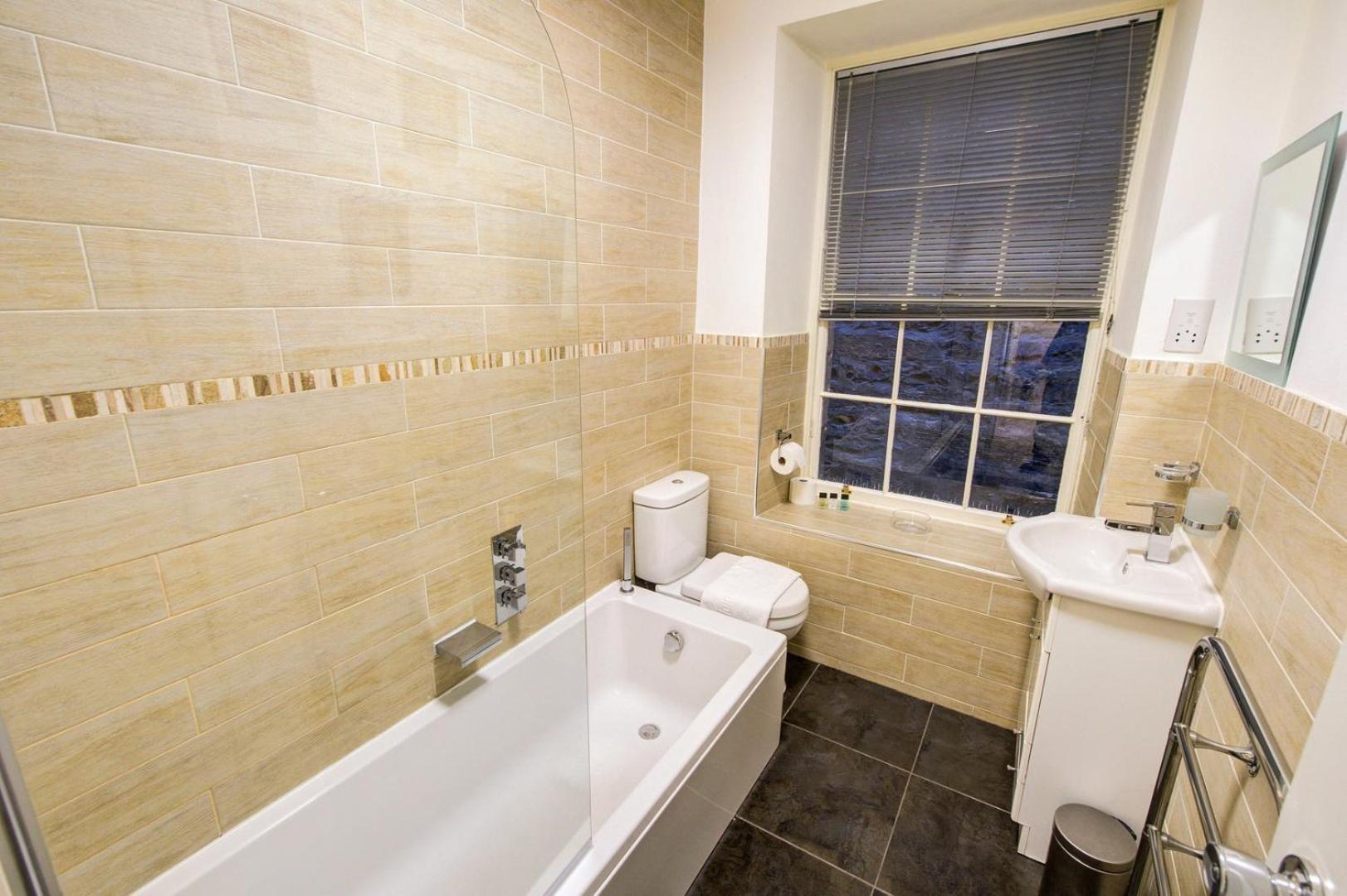 Guestready - Historic Edinburgh Old Town Apartment מראה חיצוני תמונה